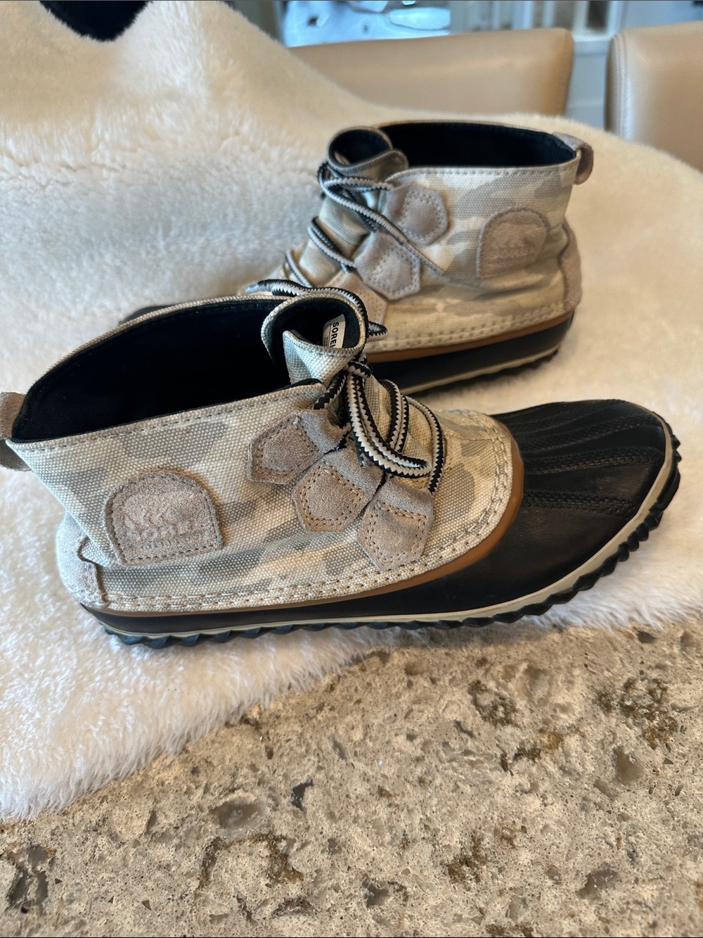 Sorel out n about rain boots